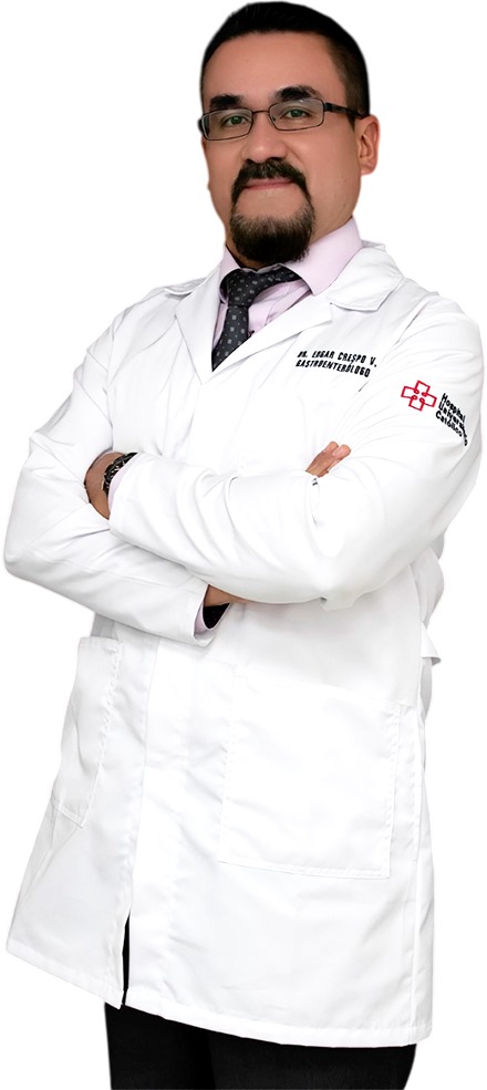 Foto del Dr. Edgar Crespo Vintimilla, especialista en Gastroenterología