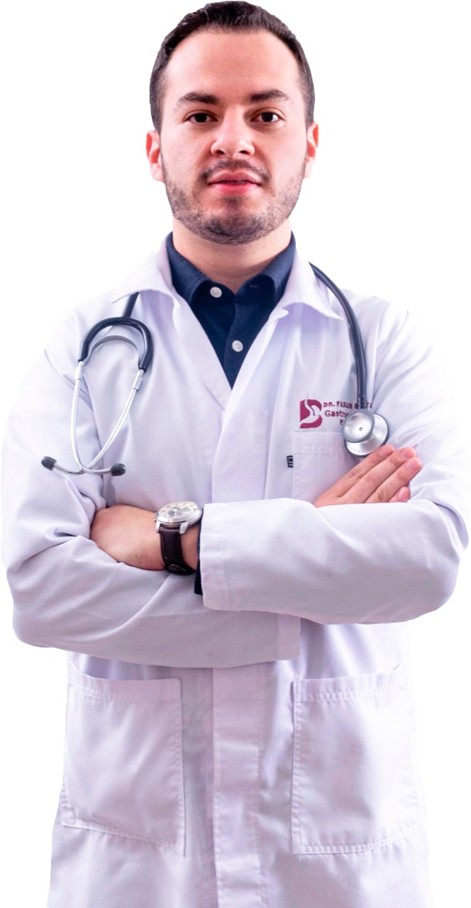 Foto del Dr. Fabián Bustamante, especialista en Gastroenterología
