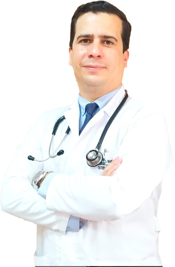Foto del Dr. Rodrigo Mendoza Rivas, especialista en Cardiología Clínica e Intervencionista
