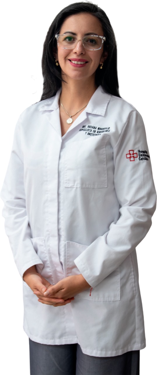 Foto de la Dra. Andrea Mogrovejo, especialista en Ginecología y Obstetricia